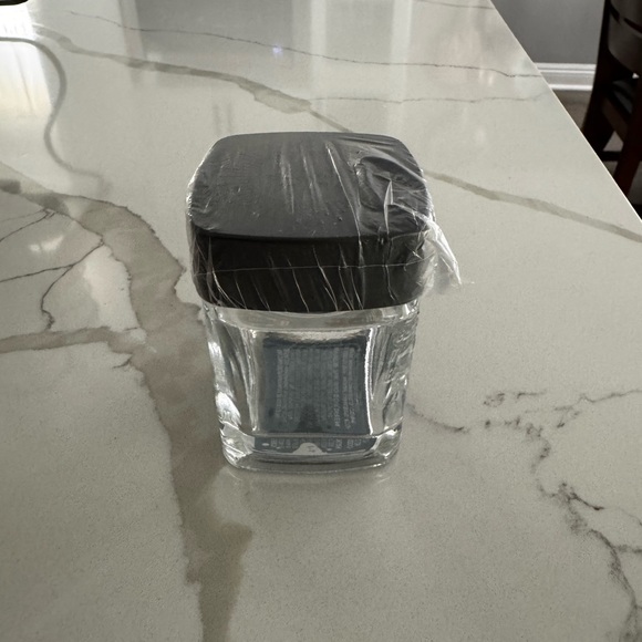 Smell Proof Odor Proof Airtight Storage Kitchen Herb Jars Containers - Picture 2 of 4